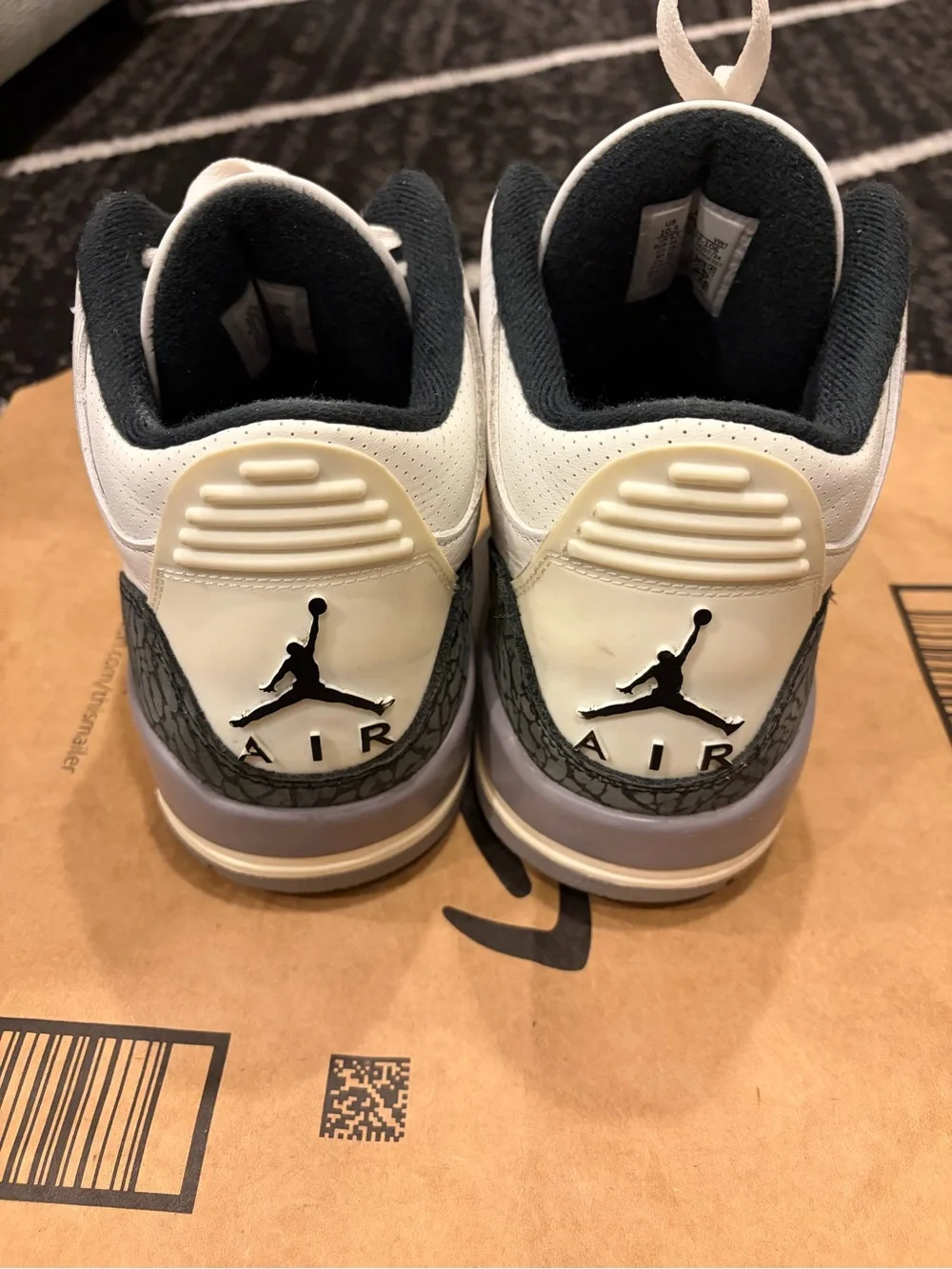 Jordan Men’s Retro 3